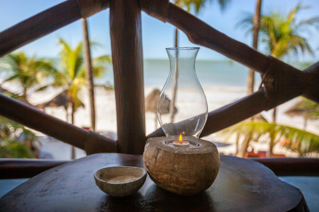 Beachfront Hotel La Palapa - Adults Only Isla Holbox Exterior photo