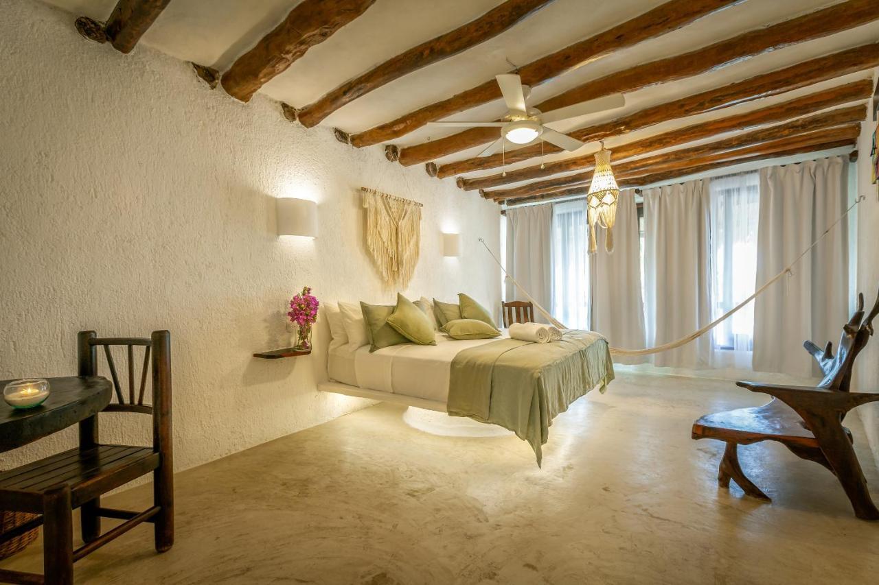 Beachfront Hotel La Palapa - Adults Only Isla Holbox Exterior photo