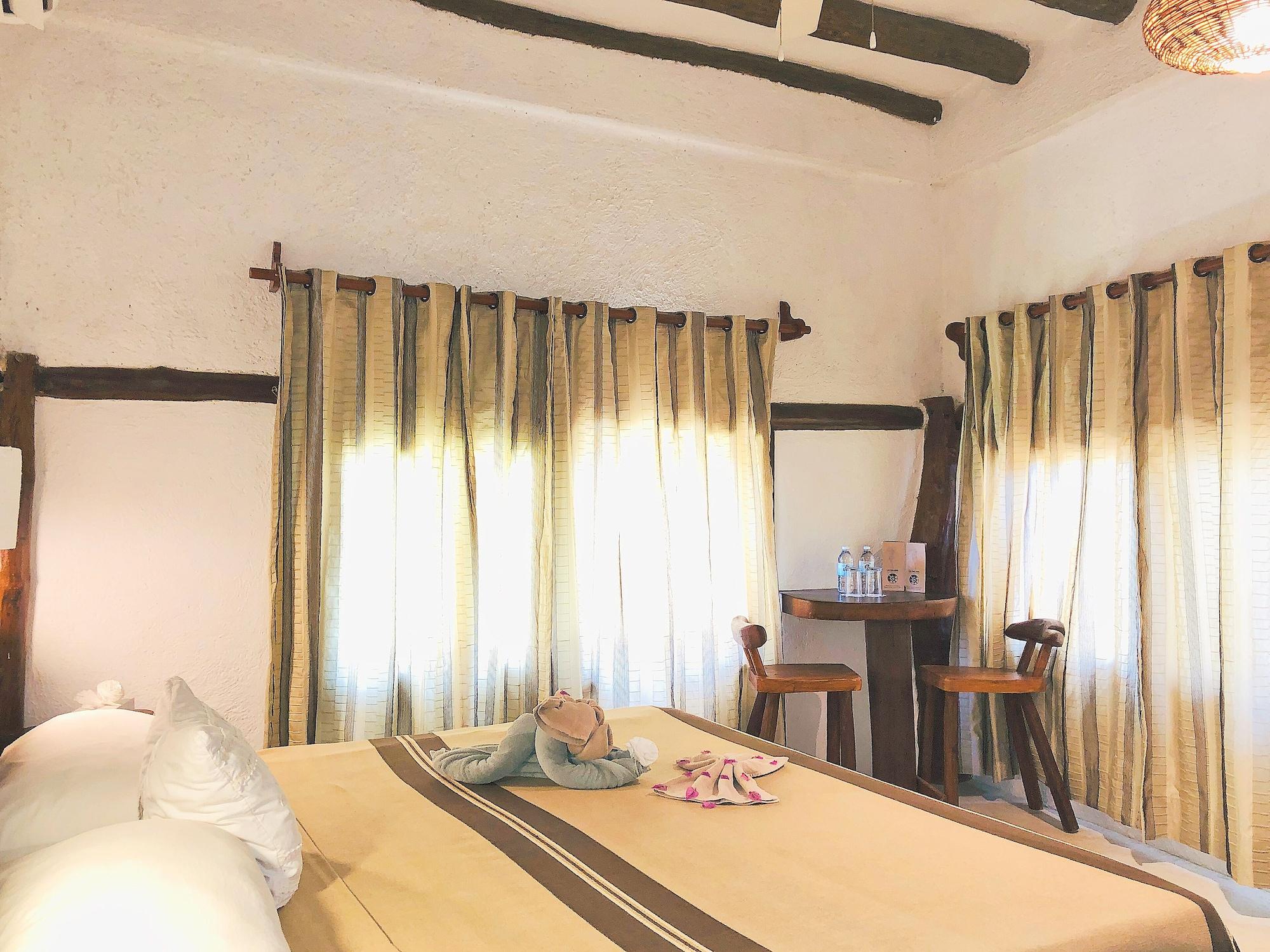 Beachfront Hotel La Palapa - Adults Only Isla Holbox Exterior photo