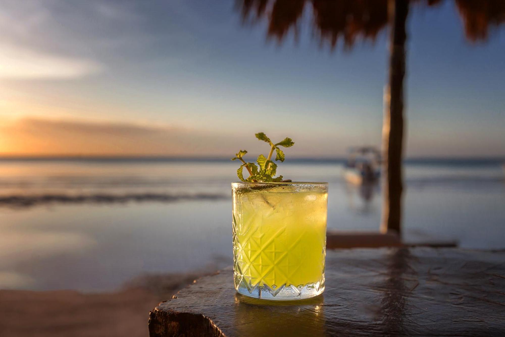 Beachfront Hotel La Palapa - Adults Only Isla Holbox Exterior photo