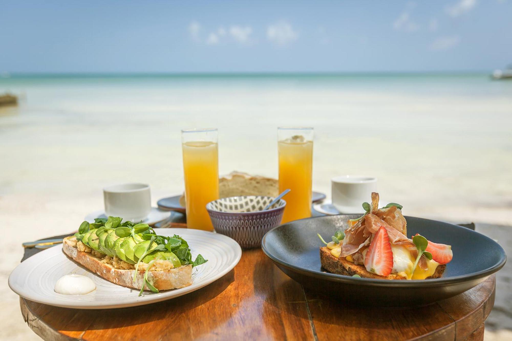 Beachfront Hotel La Palapa - Adults Only Isla Holbox Exterior photo