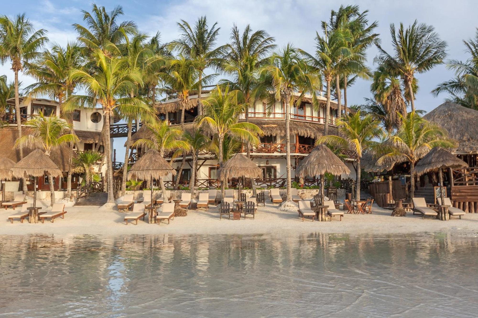 Beachfront Hotel La Palapa - Adults Only Isla Holbox Exterior photo